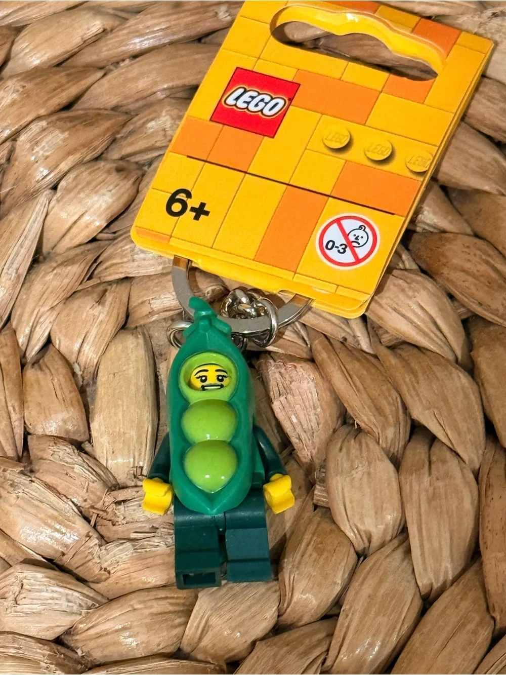 Lego Green Pea Pod Minifigure Key Ring